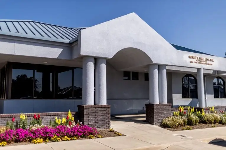 Tulare Office Outside view