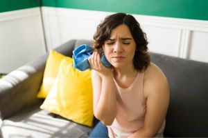 Image of woman with tooth pain