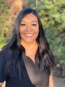 Mireya Flores Personnel Manager